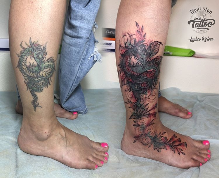 Сравнение двух фото с татуировкой с драконом на ноге. Слева выцветшая старая тату, а справа перекрытая тату на ноге с драконом