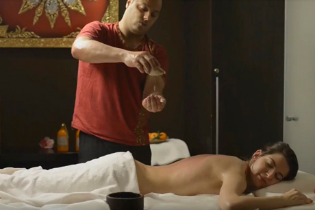 Традиционный марокканский массаж. Подарочные сертификаты Ultra Подарки Москва. Купить оригинальный подарок или подарочный сертификат на Традиционный марокканский массаж. Сервис UltraPodarki.ru Москва 8 800 505 95 30. 