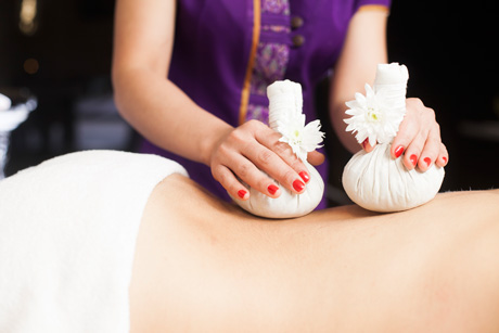 Тайский ойл массаж в Москве. Сервис Ultra Подарки. Купить тайский ойл массаж в Москве. Сертификат на отдых в массажном салоне поможет вам расслабиться и отдохнуть. UltraPodarki.ru 8 800 505 95 30. Тайский ойл массаж, арома массаж, эфирная ароматерапия, oil массаж, ойл массаж, тайский масляный массаж, тайский массаж с маслом, ойл массаж сертификат, тайский ойл массаж в Москве