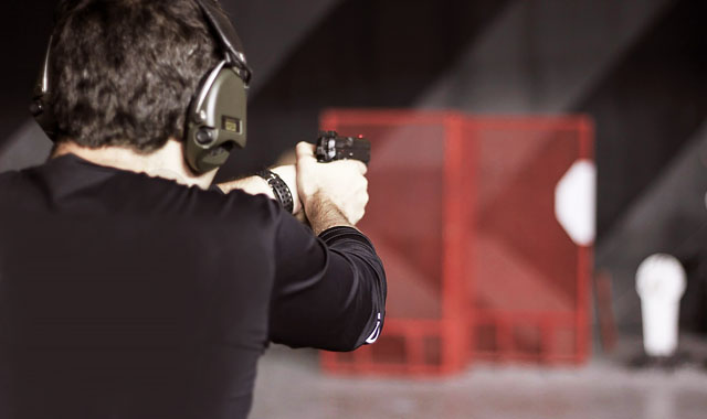 Стрельба из боевого оружия. Боевой тир в Москве. Ultra Подарки. Стрельба из боевого оружия #в Томске#в. Попробуйте настоящую стрельбу из огнестрельного оружия в боевом тире. UltraPodarki.ru 8 800 505 95 30.. Стрельба из боевого оружия Москва, боевой тир Москва, стрельба из огнестрельного оружия Москва, Стрельба из боевого оружия, Стрельба Москва, стрельба из пистолета Москва, стрельба из карабина Москва, стрельба из снайперской винтовки Москва