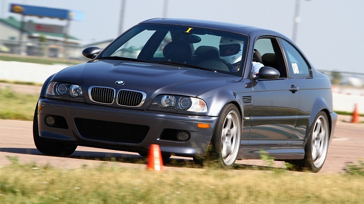 Контраварийное вождение в Москве. Ultra Подарки. Купить уроки контраварийного вождения в Москве. Научитесь водить машину в любых условиях! Сервис UltraPodarki.ru 8 800 505 95 30. Контраварийное вождение Москва, контраварийное вождение, экстремальное вождение Москва, экстремальное вождение, обучение вождению Москва, обучение вождению, вождение Москва, вождение,  курс вождения Москва, курс вождения, курсы экстремальное вождения Москва, курсы экстремального вождения, обучение в автошколе Москва, обучение в автошколе