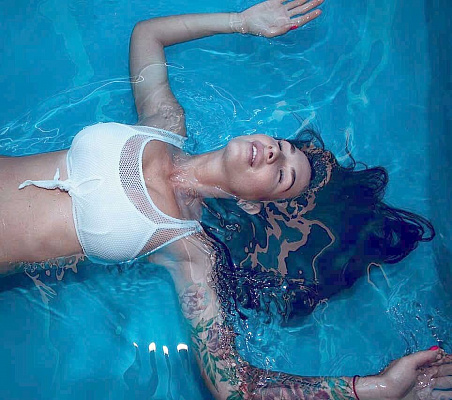 СПА процедура Флоатинг в Москве. Ultra Подарки. Флоатинг в Москве. Испытайте настоящее расслабление от СПА процедуры флоатинг в флотационной камере. Сервис: UltraPodarki.ru 8-800-505-95-30. Флоатинг Москва, флоатинг, купить флоатинг, купить флоатинг в Москве, СПА процедура флоатинг в Москве, флотационная камера, флотационный резервуар, сеанс, флоатинга Москва, Флёр