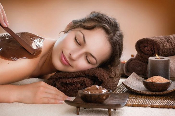 СПА процедура "Шоколадная леди". Подарочные сертификаты Ultra Подарки Москва. Купить оригинальный подарок или подарочный сертификат на СПА процедура "Шоколадная леди". Сервис UltraPodarki.ru Москва 8 800 505 95 30. 