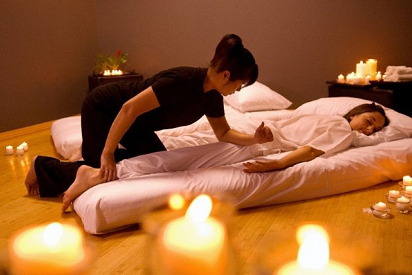 Традиционный тайский массаж в Москве. Сервис Ultra Подарки. Традиционный тайский массаж в Москве. Попробуйте настоящий тайский массаж в массажном салоне Москвы. Сервис UltraPodarki.ru 8 800 505 95 30. Традиционный тайский массаж Москва, тайский массаж Москва цена, услуга массаж Москва, профессиональный массаж Москва, спа салон Москва, массажный салон Москва, тайский массаж Москва, традиционный тайский массаж, купить массаж Москва