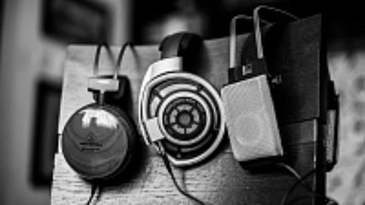 Сведение музыки. Подарочные сертификаты Ultra Подарки Москва. Купить оригинальный подарок или подарочный сертификат на Сведение музыки. Сервис UltraPodarki.ru Москва 8 800 505 95 30.