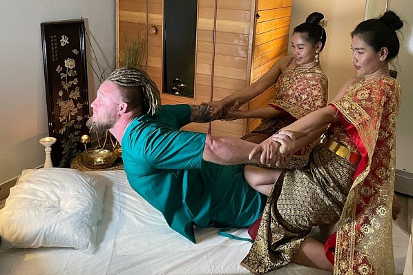 «Сила Тигра», программа на основе традиционного тайского массажа. Подарочные сертификаты Ultra Подарки Москва. Купить оригинальный подарок или подарочный сертификат на «Сила Тигра», программа на основе традиционного тайского массажа. Сервис UltraPodarki.ru Москва 8 800 505 95 30. 