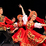 Уроки русского народного танца. Подарочные сертификаты Ultra Подарки Москва. Купить оригинальный подарок или подарочный сертификат на Уроки русского народного танца. Сервис UltraPodarki.ru Москва 8 800 505 95 30. 