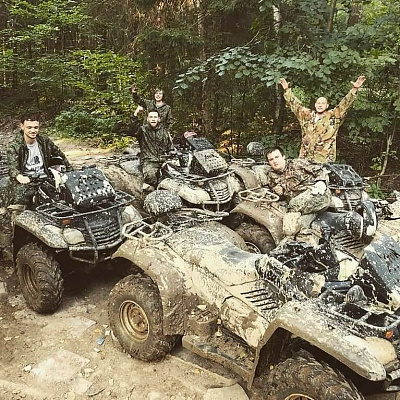 Катание на квадроциклах в Москве. Подарочные сертификаты Ultra Подарки. Подарочный сертификат на катание на квадроциклах в Москве. Закажите прокат квадроциклов и наслаждайтесь активным отдыхом с друзьями. Выбирайте живописные маршруты для езды на квадроциклах. Сервис UltraPodarki.ru 88005059530. Катание на квадроциклах, катание на квадроциклах Москва, прокат квадроциклов, прокат квадроциклов Москва, езда на квадроцикле, езда на квадроцикле Москва, катание на квадроциклах зимой, Катание на квадроциклах летомй, сертификат на катание на квадроциклах, сертификат квадроциклы, сертификат квадроциклы Москва
