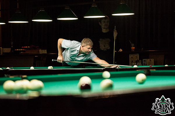 Игра в бильярд Москва.Ultra Подарки. Игра в бильярд Москва. Попробуйте настоящий бильярд, в бильярдном клубе. Сервис: UltraPodarki.ru 8 800 505 95 30. Игра в бильярд, игра в бильярд Москва, русский бильярд, русский бильярд Москва, бильярдный клуб, бильярдный клуб Москва, бильярд Москва, купить бильярд Москва