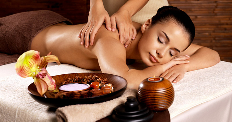 Балийский ойл массаж. Подарочные сертификаты Ultra Подарки Москва. Купить оригинальный подарок или подарочный сертификат на Балийский ойл массаж. Сервис UltraPodarki.ru Москва 8 800 505 95 30. 