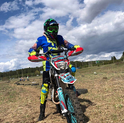 Катание на мотоцикле в Москве. ULTRA ПОДАРКИ. Купить катание на мотоцикле в Москве. Попробовав езду на мотоциклах, вы получите порцию адреналина и невероятные эмоции. Сервис: UltraPodarki.ru 8 800 505 95 30.. Катание на мотоцикле в Москве, прокат мотоциклов Москва, катание на мотоциклах, прокат мотоцикла, езда на мотоцикле Москва, езда на мотоцикле, мотопрогулка Москва, мотопрогулка