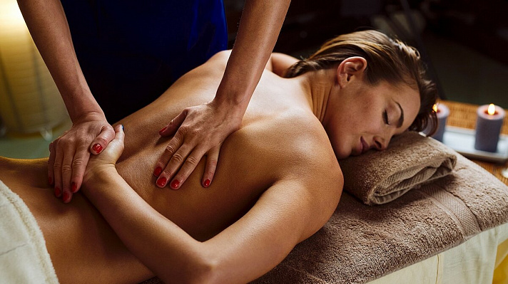 Традиционный тайский массаж и массаж ног. Подарочные сертификаты Ultra Подарки Москва. Купить оригинальный подарок или подарочный сертификат на Традиционный тайский массаж и массаж ног. Сервис UltraPodarki.ru Москва 8 800 505 95 30. 