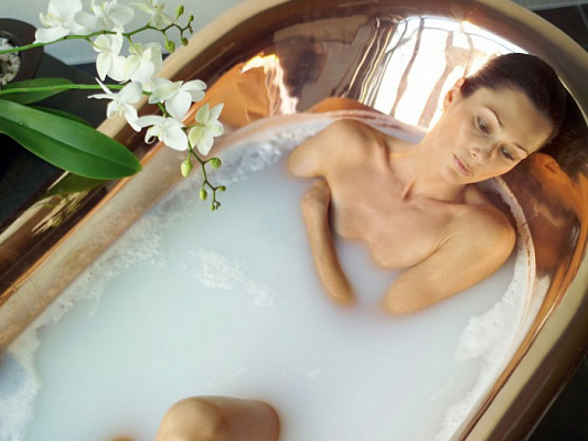 Романтическая встреча по-тайски для двоих. Подарочные сертификаты Ultra Подарки Москва. Купить оригинальный подарок или подарочный сертификат на Романтическая встреча по-тайски для двоих. Сервис UltraPodarki.ru Москва 8 800 505 95 30. 