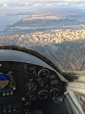 Полет на самолете в Москве. Ultra Подарки. Купить полёт на самолёте в Москве. Испытайте невероятные ощущения от прогулки на самолёте или порадуйте своих близких подарив сертификат на полет в подарок. Сервис UltraPodarki.ru 8 800 505 95 30. полёт на самолёте, сертификат на полёт, цены самолёт, полёт в подарок, реальный полёт, реальный полёт на самолёте, купить полёт Москва, полёт на самолёте Москва, сертификат на полёт Москва, цены полёт Москва
