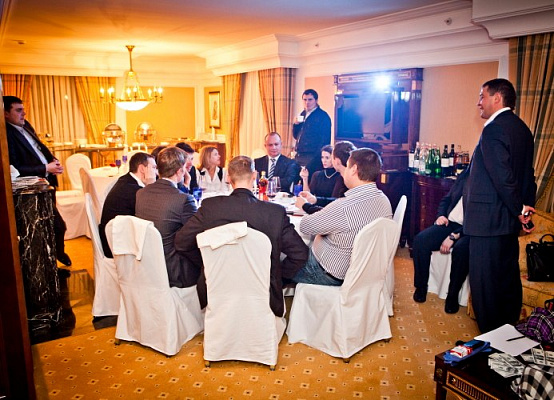 Купить игру в мафию в Москве. Сервис Ultra Подарки. Хотите играть в мафию в Москве? Купите сертификат на настоящую игру в мафию и наслаждайтесь процессом. Сервис UltraPodarki.ru 8 800 505 95 30. Игра мафия, русская мафия игра, игра в мафию на выживание, день рождения мафия, купить мафию, купить мафию в Москве, поиграть в мафию в Москве, играть в мафию, ведущий мафия, клуб мафии Москва, играть в мафию в Москве