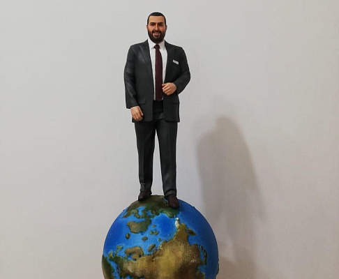 3D фигурка по фотографии. Подарочные сертификаты Ultra Подарки Москва. Купить оригинальный подарок или подарочный сертификат на 3D фигурка по фотографии. Сервис UltraPodarki.ru Москва 8 800 505 95 30. 