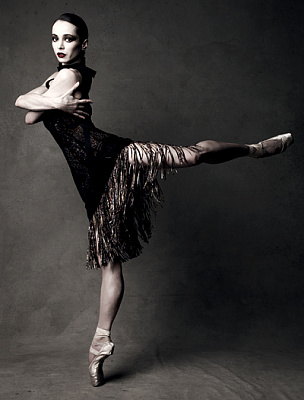 Стиль танца Vogue (Вог). Подарочные сертификаты Ultra Подарки Москва. Купить оригинальный подарок или подарочный сертификат на Стиль танца Vogue (Вог). Сервис UltraPodarki.ru Москва 8 800 505 95 30. 