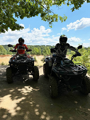 Прокат квадроциклов. Подарочные сертификаты Ultra Подарки Москва. Купить оригинальный подарок или подарочный сертификат на Прокат квадроциклов. Сервис UltraPodarki.ru Москва 8 800 505 95 30. 