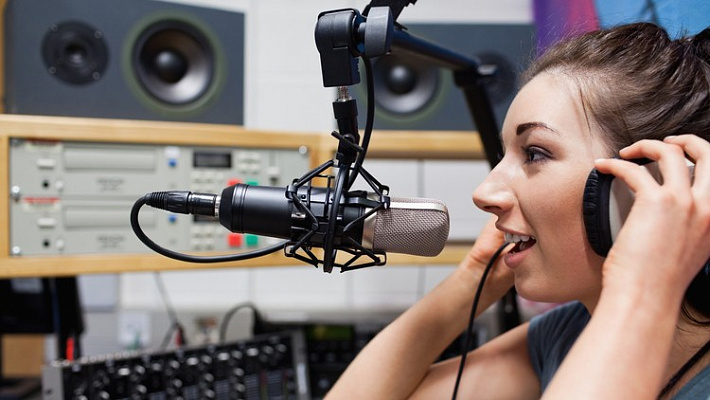 Собственное радио на день рождния. Подарочные сертификаты Ultra Подарки Москва. Купить оригинальный подарок или подарочный сертификат на Собственное радио на день рождния. Сервис UltraPodarki.ru Москва 8 800 505 95 30. 