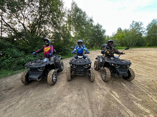 Прокат квадроциклов. Подарочные сертификаты Ultra Подарки Москва. Купить оригинальный подарок или подарочный сертификат на Прокат квадроциклов. Сервис UltraPodarki.ru Москва 8 800 505 95 30. 