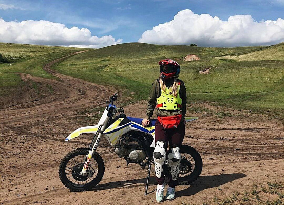 Катание на мотоцикле в Москве. ULTRA ПОДАРКИ. Купить катание на мотоцикле в Москве. Попробовав езду на мотоциклах, вы получите порцию адреналина и невероятные эмоции. Сервис: UltraPodarki.ru 8 800 505 95 30.. Катание на мотоцикле в Москве, прокат мотоциклов Москва, катание на мотоциклах, прокат мотоцикла, езда на мотоцикле Москва, езда на мотоцикле, мотопрогулка Москва, мотопрогулка