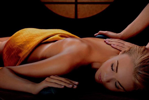 Тайский ойл-массаж в Москве. Сервис Ultra Подарки. Купить тайский ойл-массаж в Москве. Сертификат на посещение массажного салона поможет вам расслабиться и отдохнуть. UltraPodarki.ru 8 800 505 95 30. Тайский ойл массаж, арома массаж, эфирная ароматерапия, oil массаж, ойл массаж, тайский масляный массаж, тайский массаж с маслом, ойл массаж сертификат, тайский ойл массаж в Москве, oil массаж Москва, ойл массаж Москва, масляный массаж Москва, масляный массаж