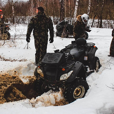 Катание на квадроциклах в Москве. Подарочные сертификаты Ultra Подарки. Подарочный сертификат на катание на квадроциклах в Москве. Закажите прокат квадроциклов и наслаждайтесь активным отдыхом с друзьями. Выбирайте живописные маршруты для езды на квадроциклах. Сервис UltraPodarki.ru 88005059530. Катание на квадроциклах, катание на квадроциклах Москва, прокат квадроциклов, прокат квадроциклов Москва, езда на квадроцикле, езда на квадроцикле Москва, катание на квадроциклах зимой, Катание на квадроциклах летомй, сертификат на катание на квадроциклах, сертификат квадроциклы, сертификат квадроциклы Москва
