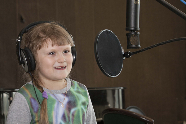 Запись песни в Москве. Ultra Подарки. Запись песни в студии звукозаписи Москвы. Купить сертификат на создание своей песни в студии. Ultra Подарки Сервис UltraPodarki.ru 8 800 505 95 30. Запись песни Москва, запись песни, запись песни в студии Москвы, запись песни в студии, сертификат на запись песни в Москве, сертификат на запись песни, урок вокала Москва, урок вокала, обучение вокалу Москва, обучение вокалу, эстрадный вокал Москва, эстрадный вокал,  создание песни Москва, создание песни