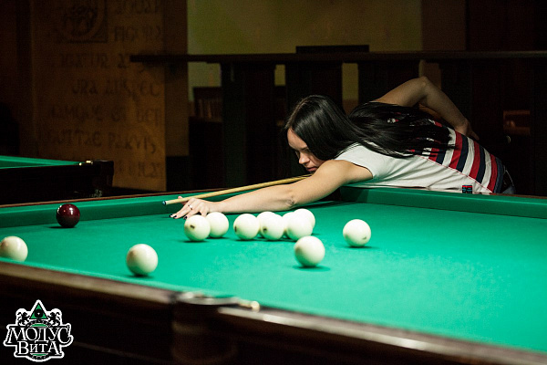 Игра в бильярд Москва.Ultra Подарки. Игра в бильярд Москва. Попробуйте настоящий бильярд, в бильярдном клубе. Сервис: UltraPodarki.ru 8 800 505 95 30. Игра в бильярд, игра в бильярд Москва, русский бильярд, русский бильярд Москва, бильярдный клуб, бильярдный клуб Москва, бильярд Москва, купить бильярд Москва