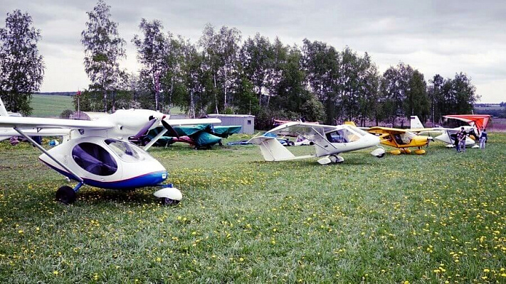 Полет на самолете в Москве. Ultra Подарки. Купить полёт на самолёте в Москве. Испытайте невероятные ощущения от прогулки на самолёте или порадуйте своих близких подарив сертификат на полет в подарок. Сервис UltraPodarki.ru 8 800 505 95 30. полёт на самолёте, сертификат на полёт, цены самолёт, полёт в подарок, реальный полёт, реальный полёт на самолёте, купить полёт Москва, полёт на самолёте Москва, сертификат на полёт Москва, цены полёт Москва
