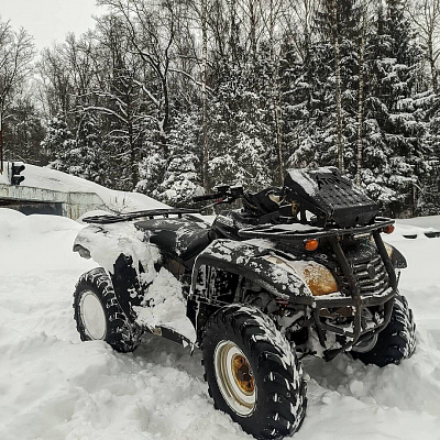 Катание на квадроциклах в Москве. Подарочные сертификаты Ultra Подарки. Подарочный сертификат на катание на квадроциклах в Москве. Закажите прокат квадроциклов и наслаждайтесь активным отдыхом с друзьями. Выбирайте живописные маршруты для езды на квадроциклах. Сервис UltraPodarki.ru 88005059530. Катание на квадроциклах, катание на квадроциклах Москва, прокат квадроциклов, прокат квадроциклов Москва, езда на квадроцикле, езда на квадроцикле Москва, катание на квадроциклах зимой, Катание на квадроциклах летомй, сертификат на катание на квадроциклах, сертификат квадроциклы, сертификат квадроциклы Москва
