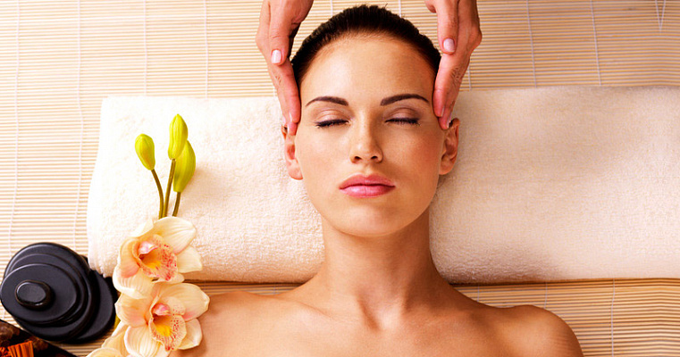 Романтическая встреча по-тайски для двоих. Подарочные сертификаты Ultra Подарки Москва. Купить оригинальный подарок или подарочный сертификат на Романтическая встреча по-тайски для двоих. Сервис UltraPodarki.ru Москва 8 800 505 95 30. 