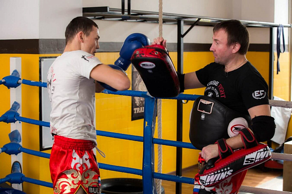 Купить занятие тайским боксом в Москве. Сервис Ultra Подарки. Хотите взять уроки Муай Тай в клубе тайского бокса? Купите сертификат на занятие тайским боксом в Москве. Сервис UltraPodarki.ru 8 800 505 95 30. Занятия тайским боксом, тайский бокс индивидуальные занятия, занятия тайским боксом в Москве, тайский бокс цена, тайский бокс тренировка, тайский бокс клуб, тайский бокс клуб в Москве, муай тай, уроки муай тай, сертификат на тайский бокс, Муай Тай Москва, Тайский бокс Москва, купить тайский бокс, купить муай тай, купить Тайский бокс Москва